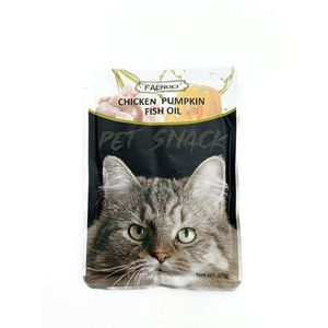 پوچ گربه بالغ فنبی  مدل pet snack طعم مرغ کدوحلوایی و روغن ماهی وزن ۸۵ گرم